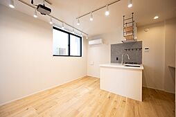 京王線 初台駅 徒歩11分の賃貸マンション 1階1LDKのリビング/ダイニング