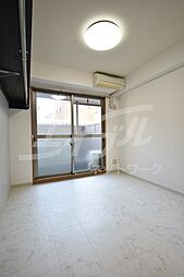 メゾンクラーラ 1階ワンルームのリビング/ダイニング