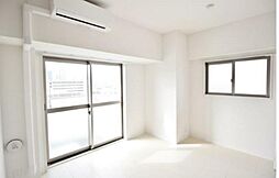 ドルチェドミール 5階1Kのリビング/ダイニング