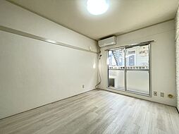 コーポサンライズ 102 1階ワンルームのリビング/ダイニング