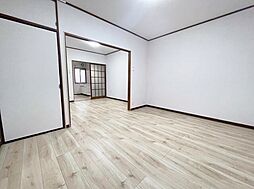 居間