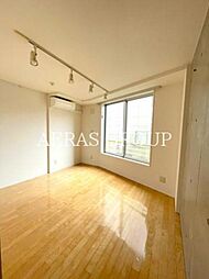 MODULOR目白 1階ワンルームのリビング/ダイニング