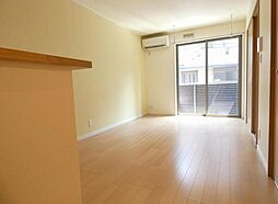 カーム 1階ワンルームのリビング/ダイニング