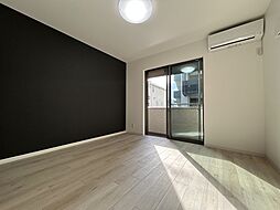 リトルネスト福生 3階1Kのリビング/ダイニング