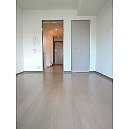 プレール学芸大学 1階ワンルームのリビング/ダイニング