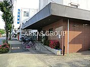 医療法人社団石仁会白石病院 709m