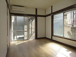 アライハイツ 101 1階ワンルームのリビング/ダイニング