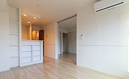 イーストフィールドI 1階1LDKのリビング/ダイニング