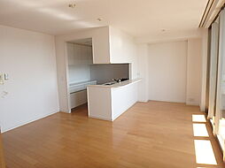 KDXレジデンス町田 302 3階3LDKのリビング/ダイニング