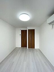 KTH堀切 3階1DKのリビング/ダイニング