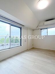 ミルーナヒルズ西新井大師WEST 5階1Kのリビング/ダイニング