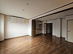 市川ハイムIII 301 3階2LDKのリビング/ダイニング