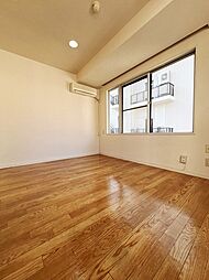 シティアビタ溝の口 I棟 2階ワンルームのリビング/ダイニング