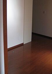 ヴェリテ東松原 2階ワンルームのリビング/ダイニング