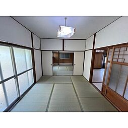 居間