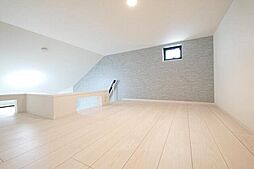 シャンペル三園 2階1Kのリビング/ダイニング