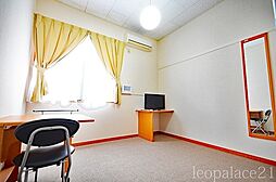 レオパレス池尻大橋 2階1Kのリビング/ダイニング