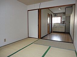 居間