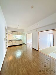 パン・リーヴル 1階3DKのリビング/ダイニング