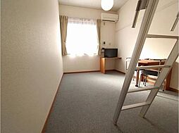 JR南武線 久地駅 徒歩9分の賃貸マンション 2階1Kのリビング/ダイニング