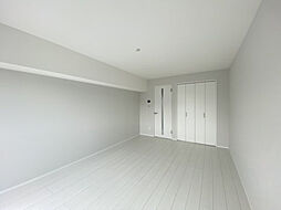 ソレイユ検見川浜 1階1Kのリビング/ダイニング