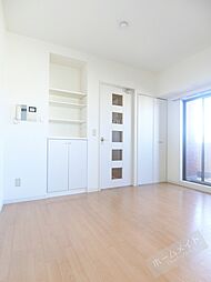 ディナスティ長居公園南 7階1Kのリビング/ダイニング