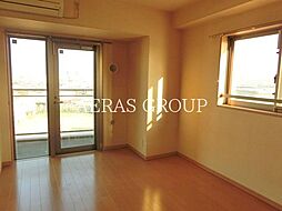 ロイヤルKJ 13階1Kのリビング/ダイニング