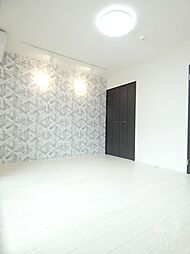 阪急千里線 吹田駅 徒歩9分の賃貸アパート 3階1Kのリビング/ダイニング