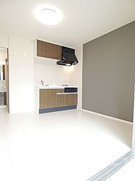 JR東海道・山陽本線 岸辺駅 徒歩17分の賃貸アパート 2階1LDKのリビング/ダイニング