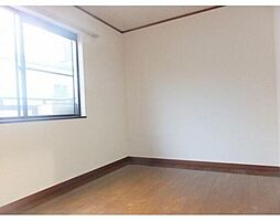 メゾン・ユマニテ 2階ワンルームのリビング/ダイニング