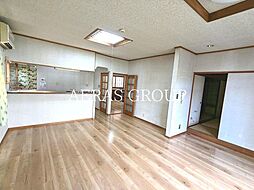 細田貸家 1階6LDKのリビング/ダイニング