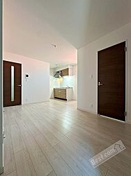 七道ハウス 204 2階1LDKのリビング/ダイニング