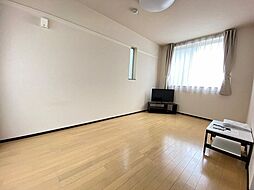 レオネクストジャルディーノＢ 1階1Kのリビング/ダイニング