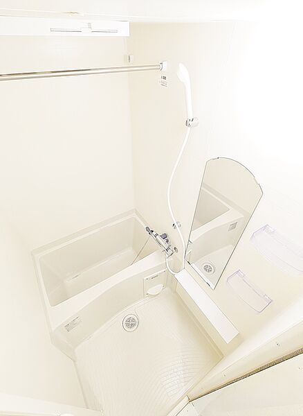 画像5:浴室乾燥・暖房機能付き