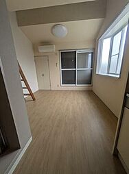 ピュアコート 2階ワンルームのリビング/ダイニング