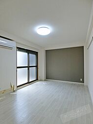 グランブルー 2階1Kのリビング/ダイニング