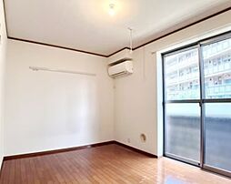 ヴィルクレールII 2階1Kのリビング/ダイニング