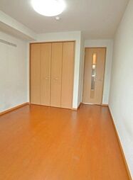 アーバングレース 1階1Kのリビング/ダイニング