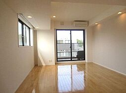 カスタリア雪谷 701 7階1Kのリビング/ダイニング