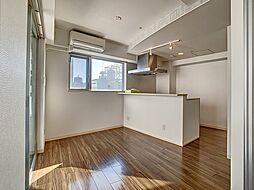 POCO A POCO三宮ハイタワー 701 7階1LDKのリビング/ダイニング