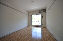 京王相模原線 京王多摩センター駅 徒歩10分の賃貸マンション 3階1Kのリビング/ダイニング