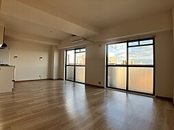 JR総武線 幕張本郷駅 徒歩7分の賃貸マンション 6階2LDKのリビング/ダイニング