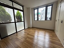 ヴィラ綾瀬 1階ワンルームのリビング/ダイニング