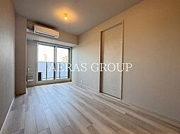 プラウドフラット四谷三丁目 6階1LDKのリビング/ダイニング