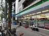 周辺：ファミリーマート釣鐘町店 175m