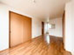 リッチンコートII 2階2LDKのリビング/ダイニング