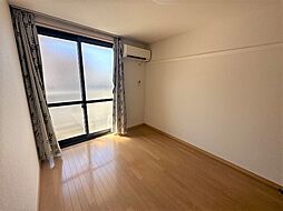 レオパレスプランドール鶴見 2階1Kのリビング/ダイニング