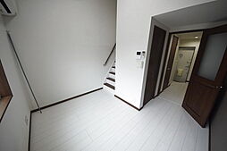 多摩都市モノレール 大塚・帝京大学駅 徒歩12分の賃貸アパート 1階1Kのリビング/ダイニング