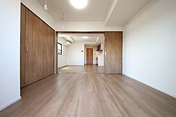 アーバンパーク三ノ輪II 4階1LDKのリビング/ダイニング