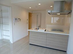 プラナス南八幡 2階1LDKのリビング/ダイニング